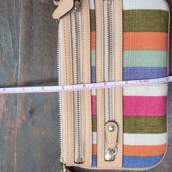 NWOT Coach Wristlet - Picture 5 of 5